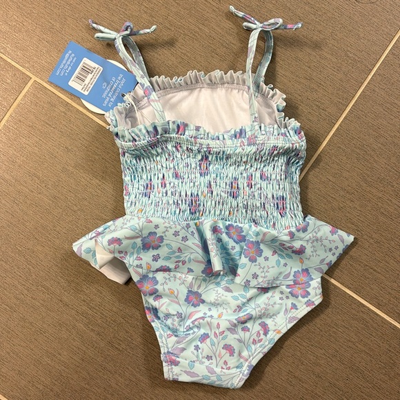 Ruffle Butts 18-24 month one piece toddler bathing suit - Picture 2 of 3